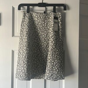 BCBG Black & Ivory Cotton A-Line textured Skirt NWT - size XS